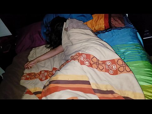 ❤️ Patėvis bara savo jauną pamotę, kol ji miega. ❤️❌ Dulkinimo video prie porno lt.chancel.top ❤